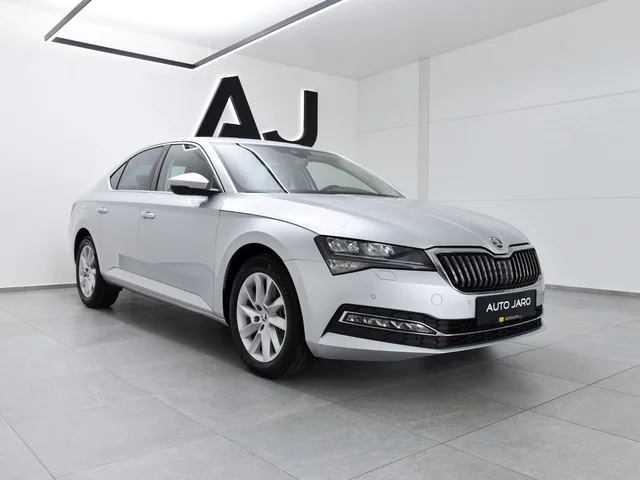 Škoda Superb 2.0 TDI Style DSG – fotografia 5 z 15