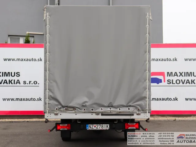 Iveco Daily 3.0 132 kW Plachta zhrňovacia – fotografia 6 z 15