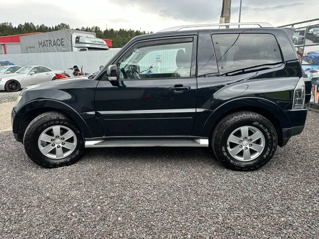 Mitsubishi Pajero 3.2 DI-D – fotografia 5 z 15