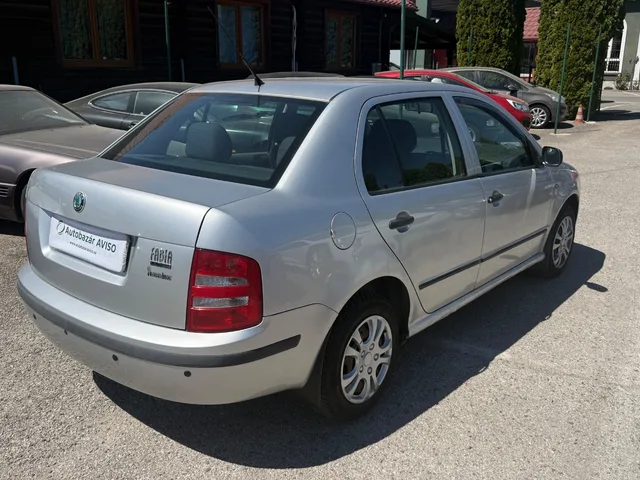 Škoda Fabia 1.4 Classic sedan – fotografia 4 z 15