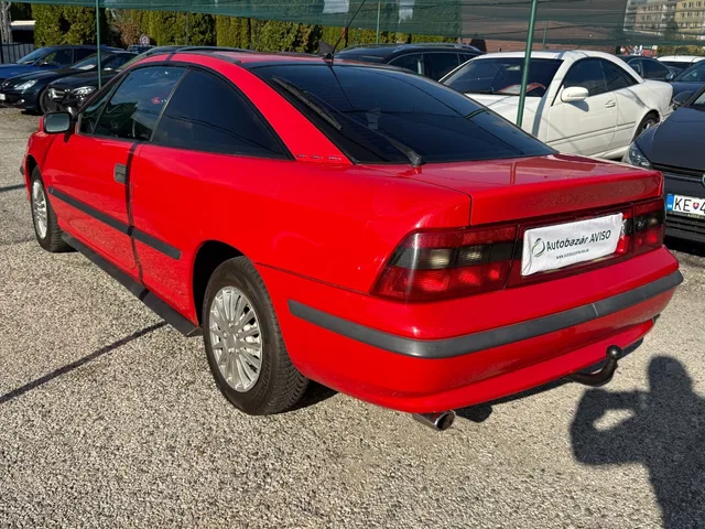Opel Calibra 2.0 Automat – fotografia 6 z 15