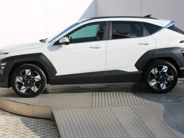 Hyundai Kona 1.6 T-GDi Style A/T7 – fotografia 2 z 15