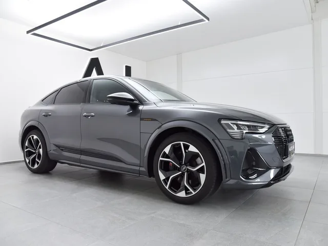 Audi e-tron S Quattro A/T – fotografia 6 z 15
