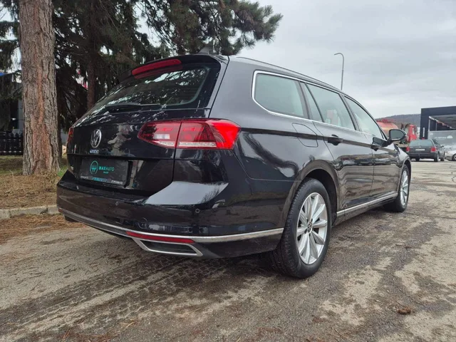 Volkswagen Passat Variant GTE 1.4 TSI PHEV – fotografia 5 z 15