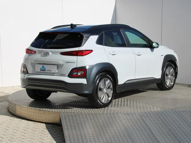 Hyundai Kona Electric 64 kWh 150 kW – fotografia 5 z 15