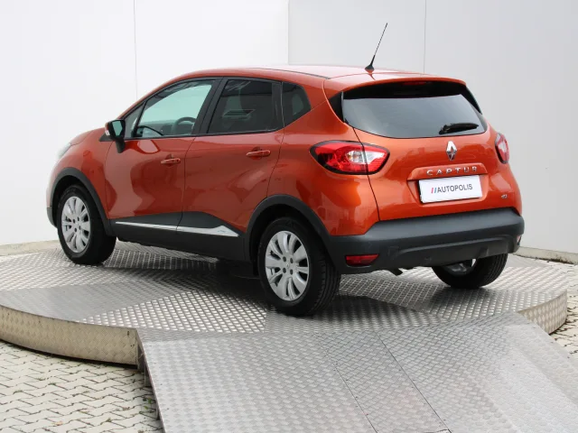 Renault Captur 1,5 dCi 66kW – fotografia 3 z 15