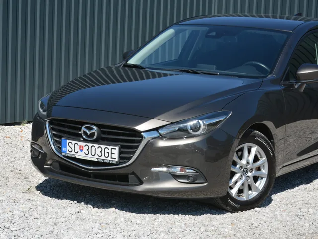 Mazda 3 2.0 Benzín Automat – fotografia 2 z 15