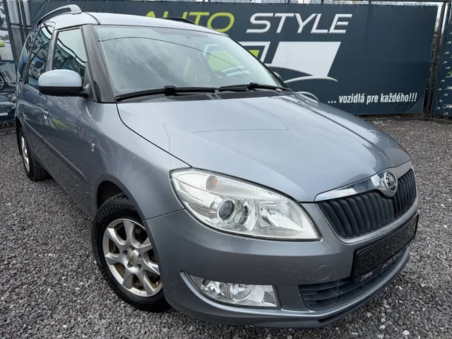 Škoda Roomster 1.2 TSI Ambition – fotografia 2 z 15