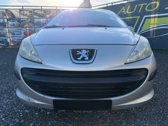 Peugeot 207 SW 1.6 HDi FAP Trendy – fotografia 3 z 15