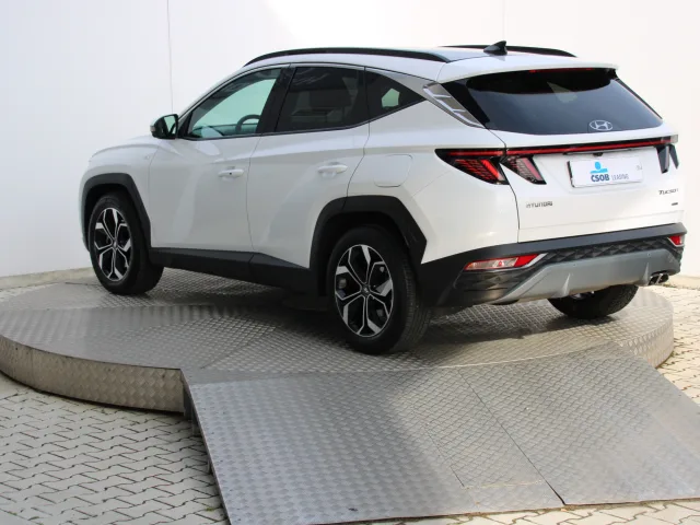 Hyundai Tucson 1.6 T-GDi 132 kW AT – fotografia 6 z 15