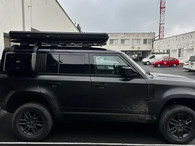 Land Rover Defender 110 2025 – fotografia 2 z 3