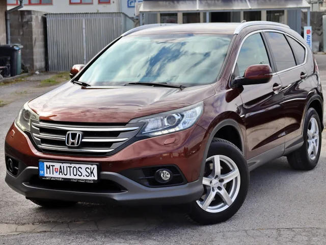 Honda CR-V 2.2 i-DTEC Lifestyle 4x4 – fotografia 2 z 15