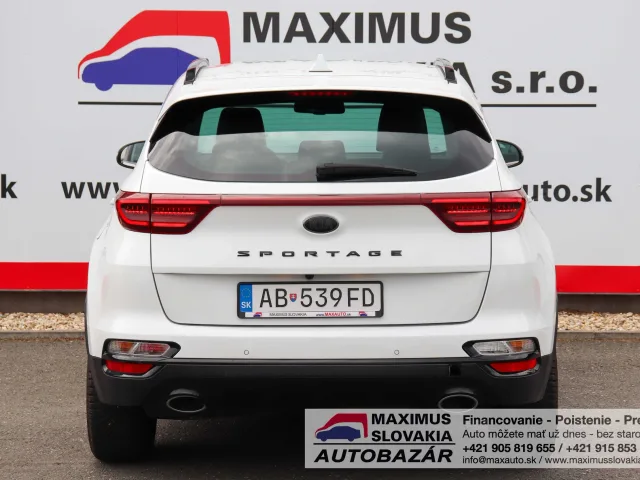 Kia Sportage 1.6 CRDi Black Edition A/T – fotografia 6 z 15