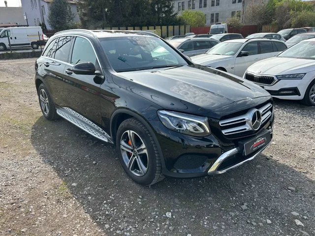 Mercedes-Benz GLC 220d 4MATIC – fotografia 3 z 13
