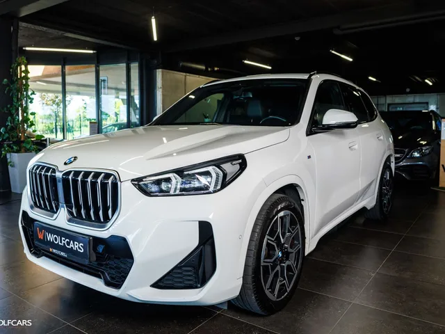 BMW X1 23d xDrive M-Sport – fotografia 3 z 15