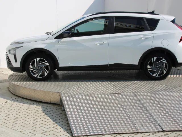 Hyundai Bayon 1.2 MPi – fotografia 2 z 15
