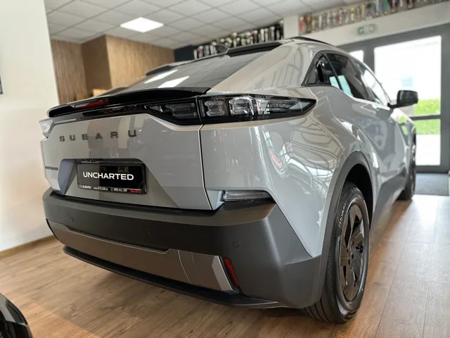 SUBARU UNCHARTED 77,0 kWh FWD Premium – fotografia 4 z 9