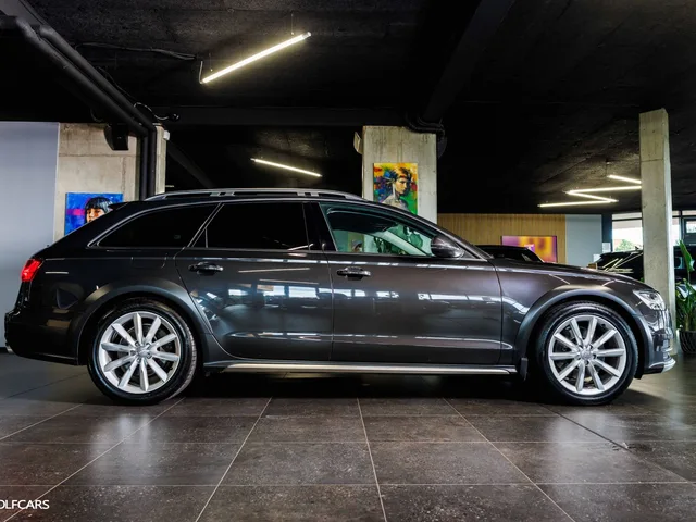 Audi A6 Allroad 3.0 TDI quattro 160 kW – fotografia 6 z 15