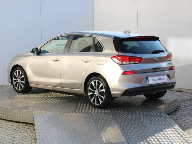 Hyundai i30 1.4 T-GDI Style – fotografia 3 z 15
