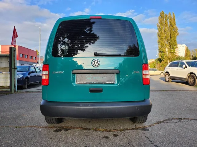 Volkswagen Caddy Kombi 1.6 TDI – fotografia 6 z 15