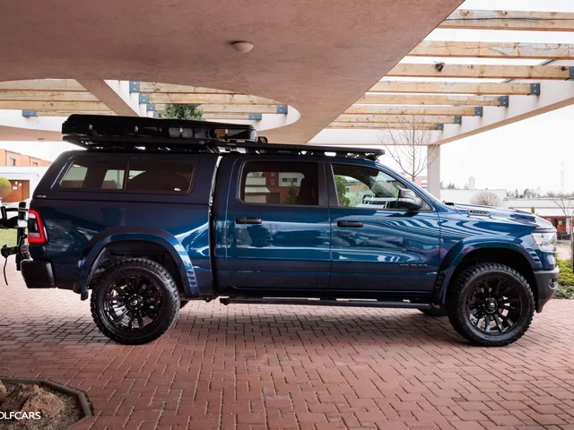 Dodge RAM 1500 5.7 V8 HEMI 4x4 LPG – fotografia 4 z 15