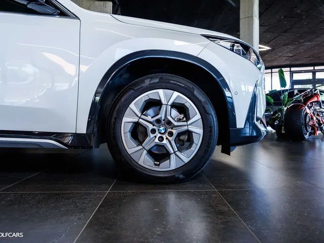 BMW X1 xDrive 20d – fotografia 4 z 15