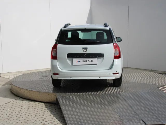 Dacia Logan 1,0i 54kW – fotografia 4 z 15