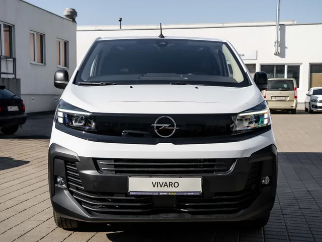 Opel Vivaro Van Enjoy L2 2.2 CDTi 110 kW – fotografia 2 z 14