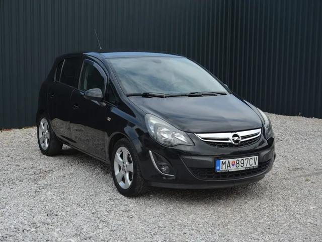 Opel Corsa 1.2 benzín – fotografia 6 z 15
