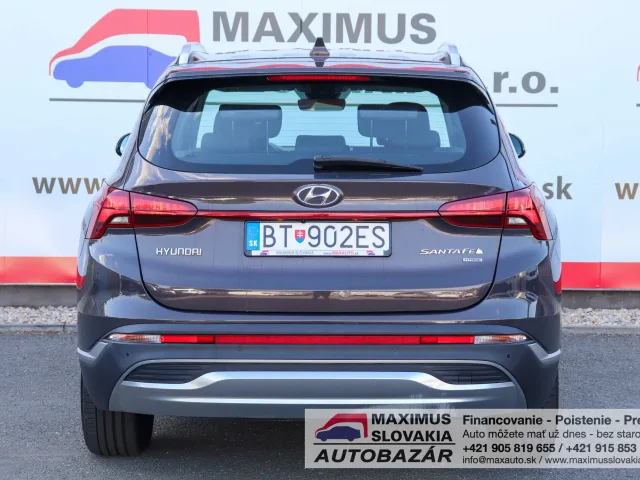 Hyundai Santa Fe 2.2 CRDi Premium 4×4 A/T | 2022 | 7 miest | 1. majiteľ SR | Serviska – fotografia 6 z 15