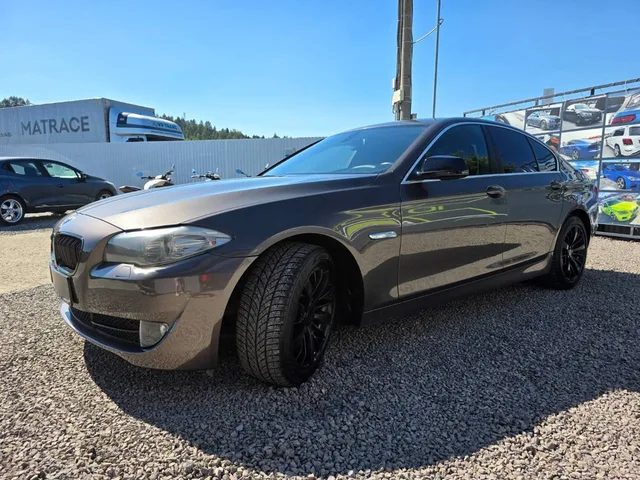 BMW 5er 520d – fotografia 4 z 15