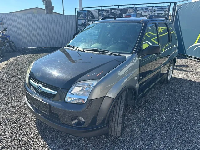 Suzuki Ignis 1.3 16V – fotografia 4 z 15