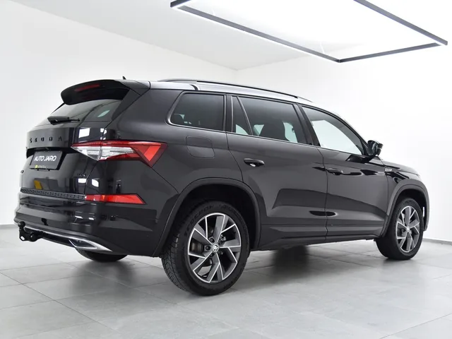 Škoda Kodiaq 2.0 TDI EVO Sportline 4x4 DSG – fotografia 6 z 15