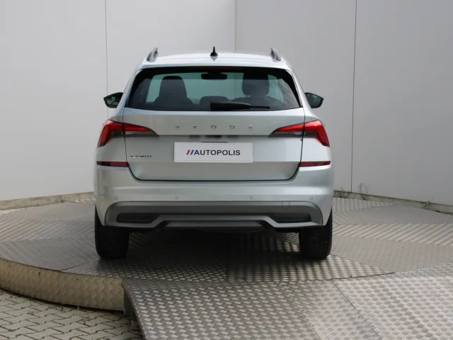 Škoda Kamiq 1.0 TSI 81 kW Ambition – fotografia 4 z 15