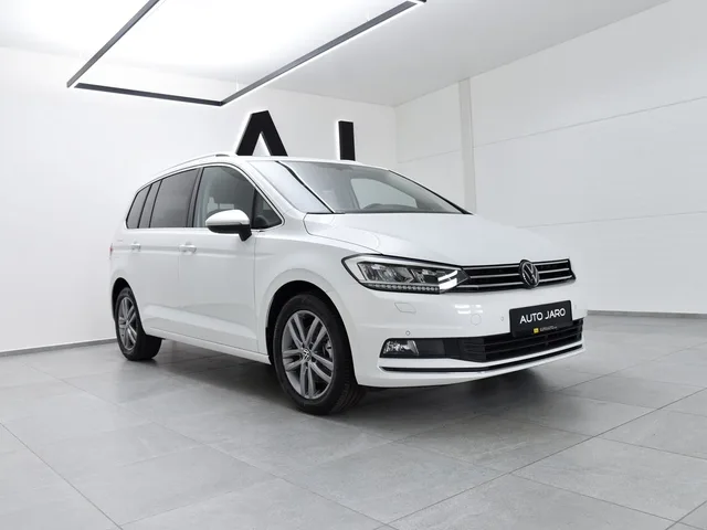 Volkswagen Touran 2.0 TDI Highline DSG – fotografia 5 z 15