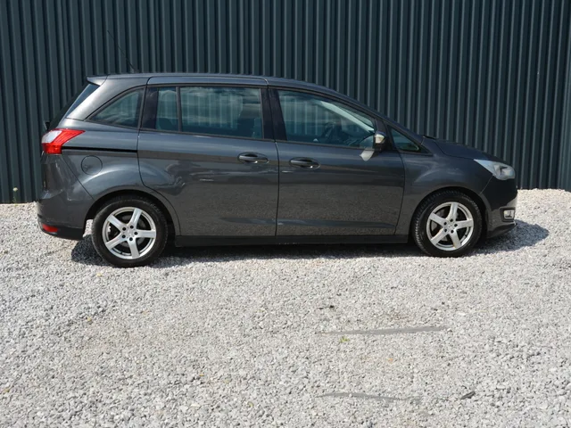 Ford Grand C-Max 1.5 TDCi – fotografia 6 z 12