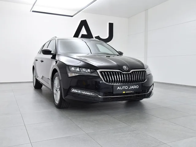 Škoda Superb Combi 2.0 TDI Style DSG – fotografia 4 z 15