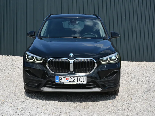 BMW X1 sDrive 20d – fotografia 6 z 15