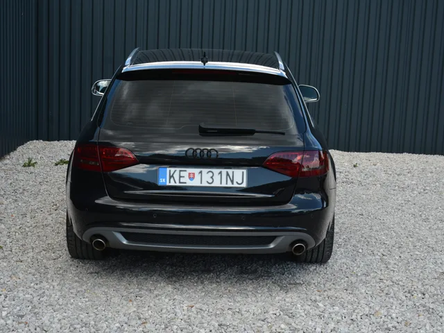 Audi A4 Avant 3.0 TDI quattro – fotografia 6 z 15