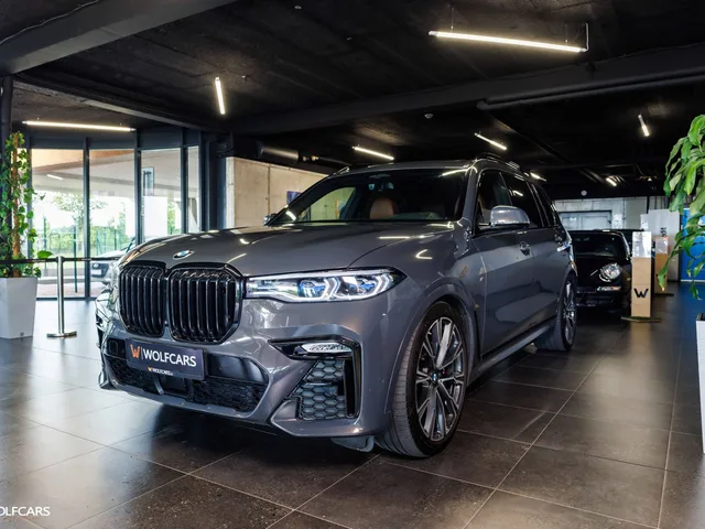 BMW X7 50i xDrive Individual – fotografia 3 z 15