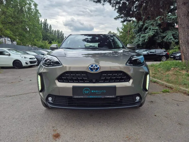 Toyota Yaris Cross 1.5 Hybrid Executive Happy Edition e-CVT – fotografia 2 z 15