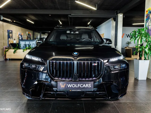 BMW X7 M60i xDrive M-Sport – fotografia 2 z 15