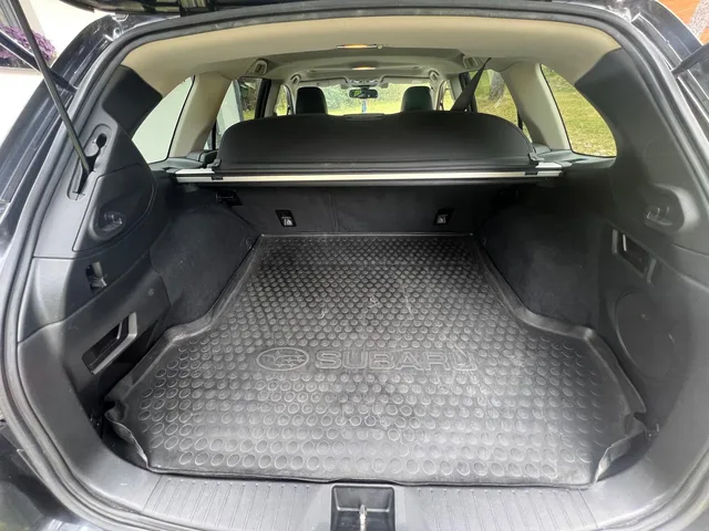 SUBARU OUTBACK 2,5i CVT Business NAVI – fotografia 3 z 15