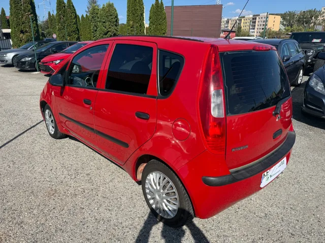 Mitsubishi Colt 1.1 MPI Entry – fotografia 6 z 15