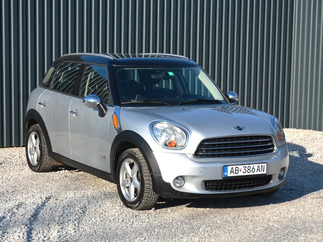 Mini Countryman 1.6 D Cooper D All4 – fotografia 5 z 15