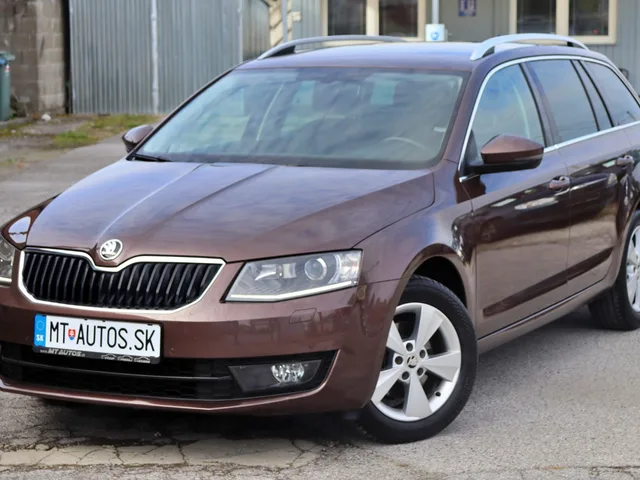 Škoda Octavia 2.0 TDI 4x4 Style – fotografia 2 z 15