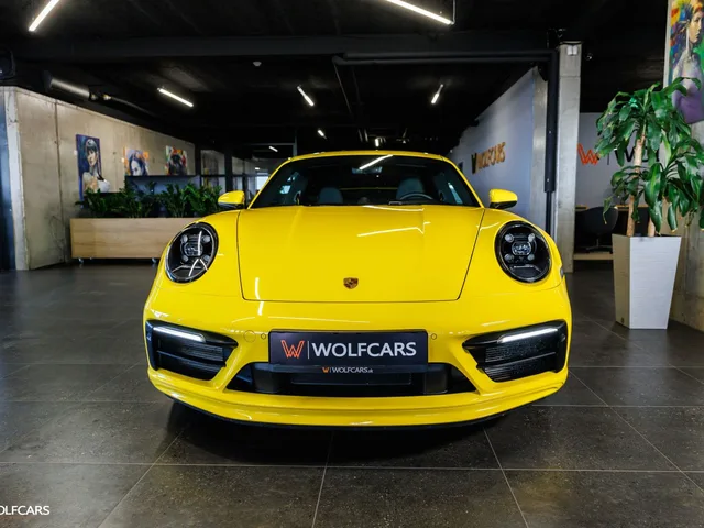 Porsche 911 Carrera 4 Coupé – fotografia 2 z 15