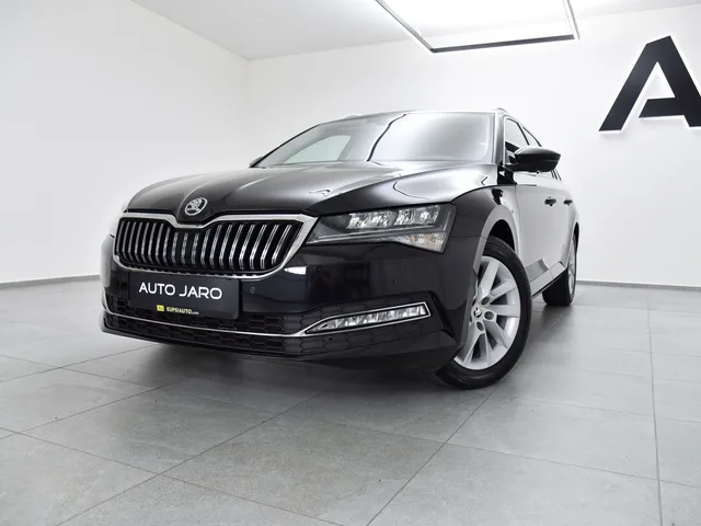 Škoda Superb Combi 2.0 TDI Style DSG – fotografia 2 z 15