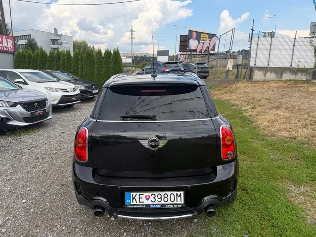 Mini Countryman Cooper S ALL4 Steptronic – fotografia 5 z 13