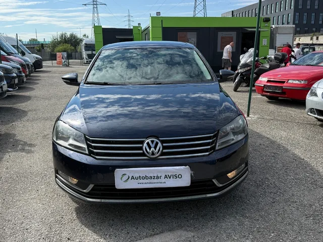 Volkswagen Passat 2.0 TDI BMT Comfortline – photo 2 of 15